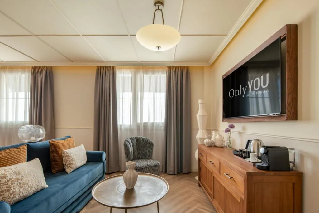 JUNIOR SUITE DELUXE Room, Only YOU Hotel Sevilla, Seville