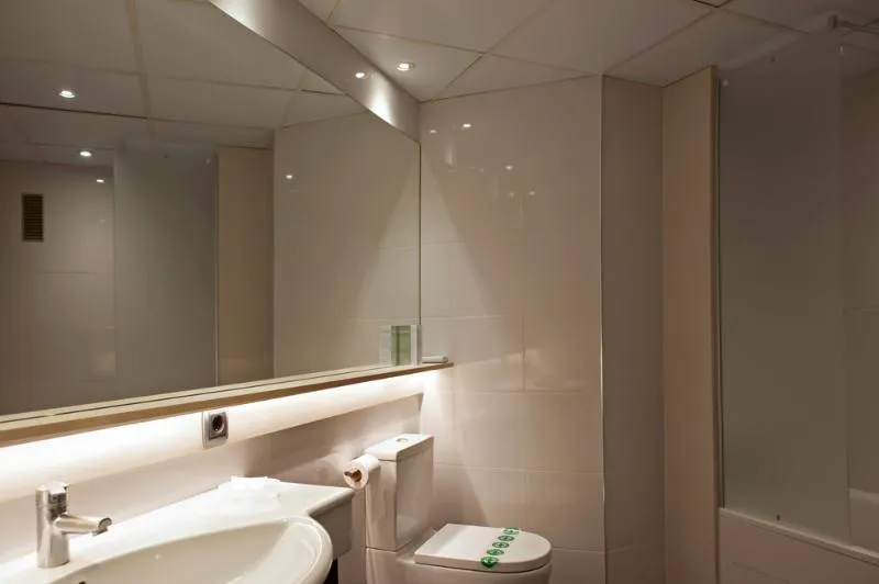 Double or Twin CAPACITY 4 Room, Hotel Bernat II, Costa Brava