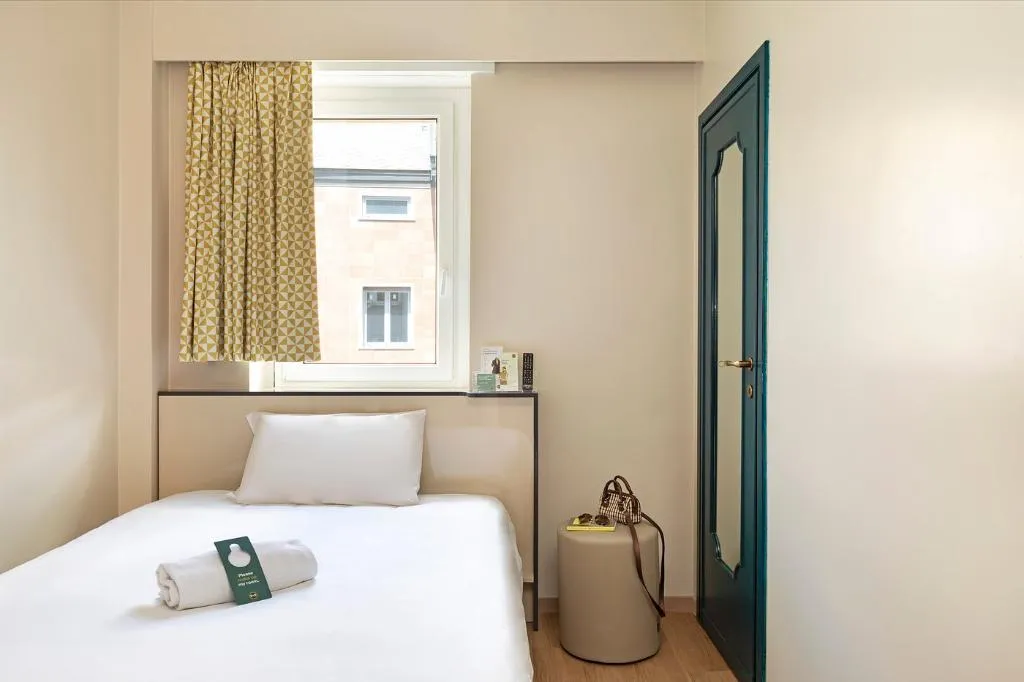 SINGLE STANDARD Room, B&B Hotel Como City Center, Milan