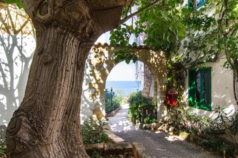 General view, Calampiso Resort, Palermo