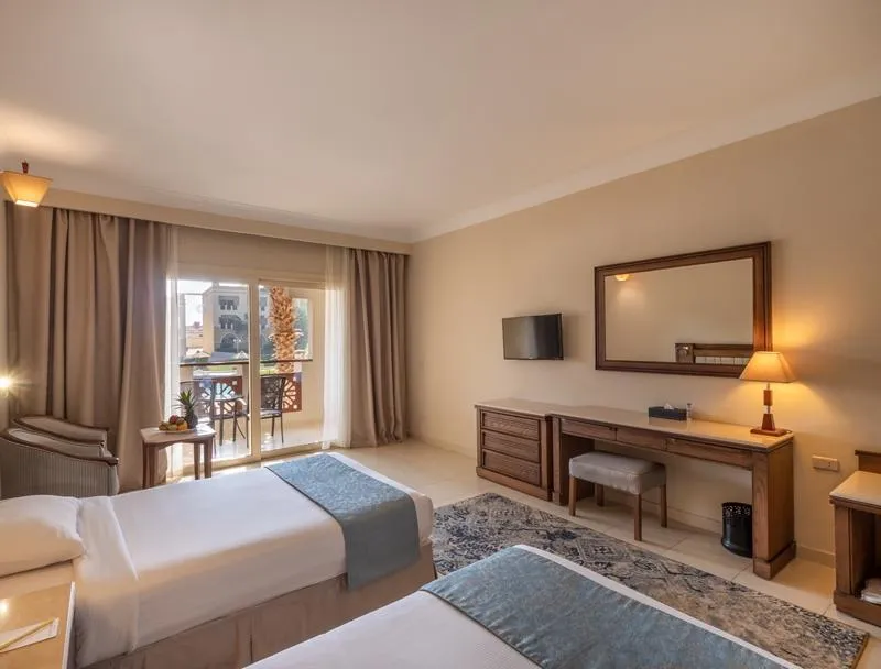 TRIPLE CLUB WITH VIEWS Room, Serenity Alpha Beach, Red Sea Riviera