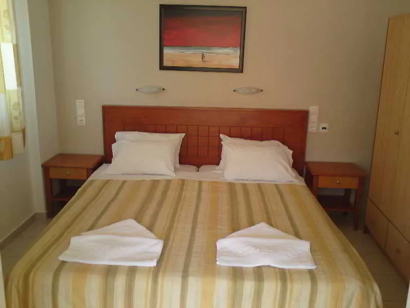 Room, Sunshine Studios & Apartments, Crete