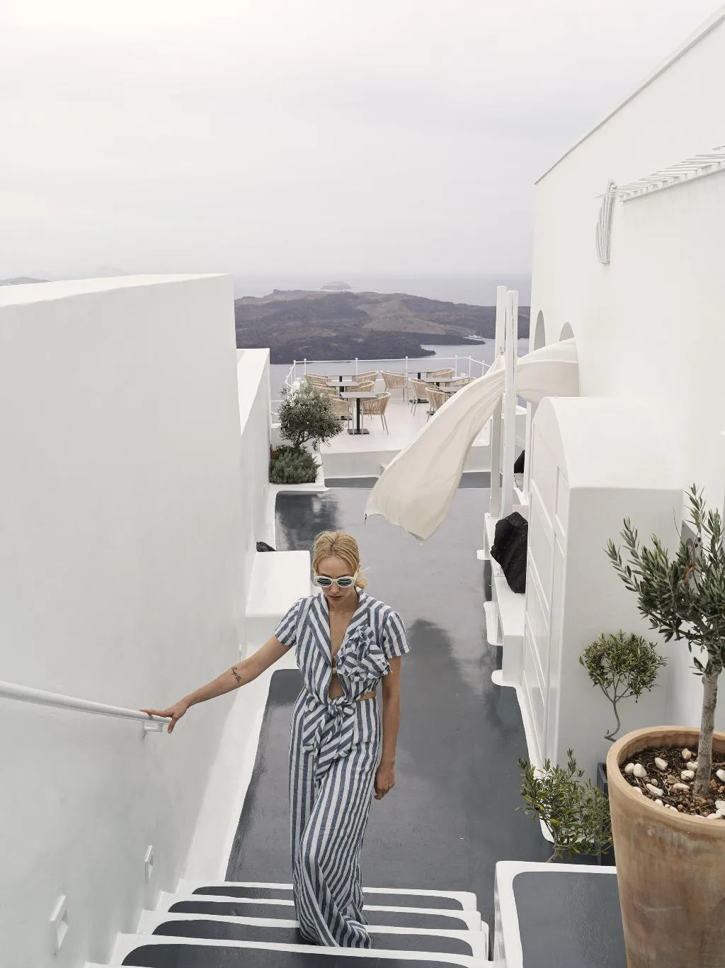 Lobby, Cosmopolitan Suites, Santorini