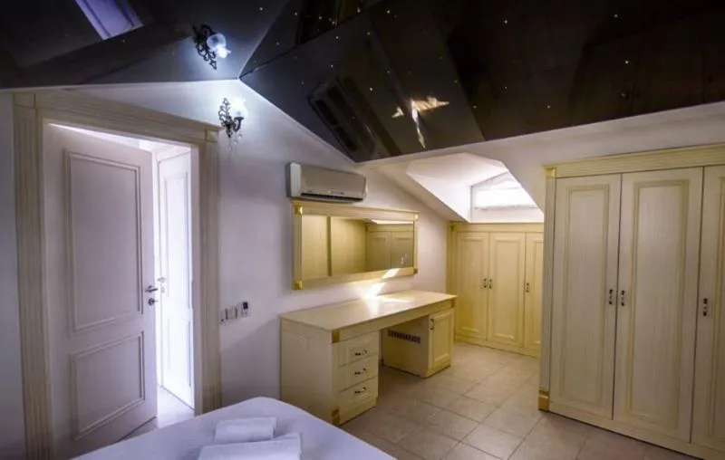 VILLA FOUR BEDROOMS THREE BATHROOMS Room, Villa Helios, Antalya