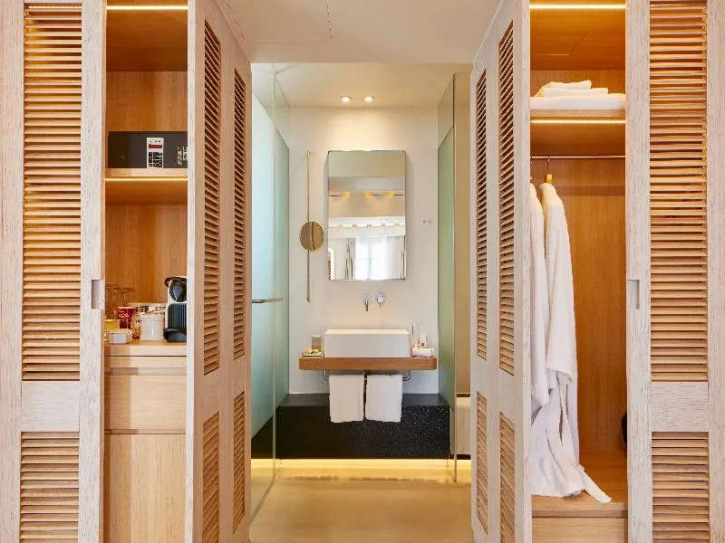 SUITE STANDARD Room, Bill & Coo Suites and Lounge, Mykonos