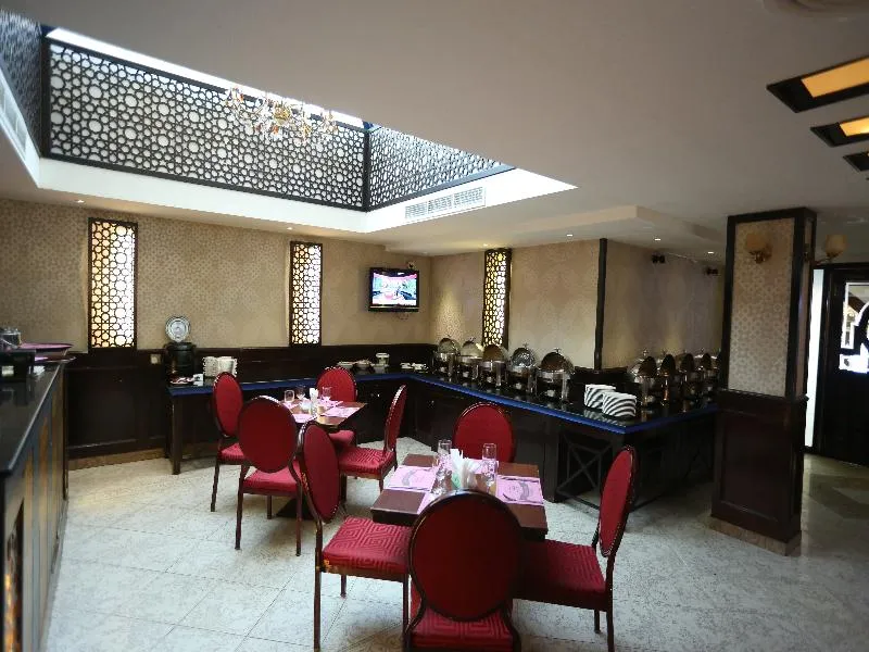 Restaurant, Panorama Bur Dubai, Dubai