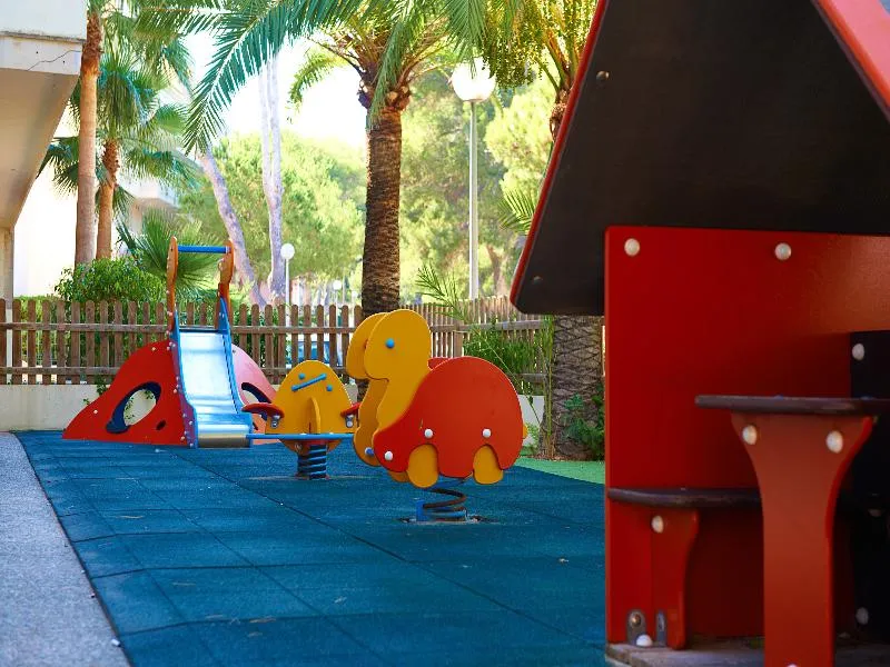 Sports and Entertainment, Club Hotel Cala Ratjada, Majorca