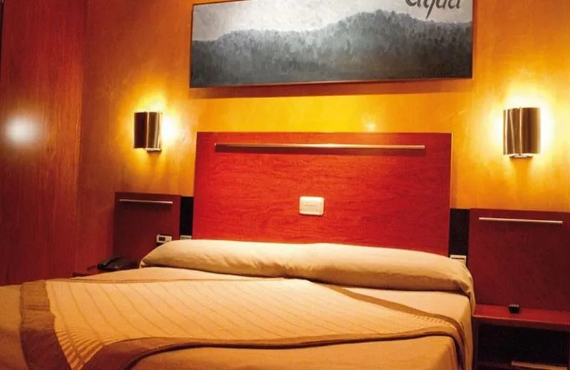 DOUBLE STANDARD Room, Garbi Millenni, Barcelona