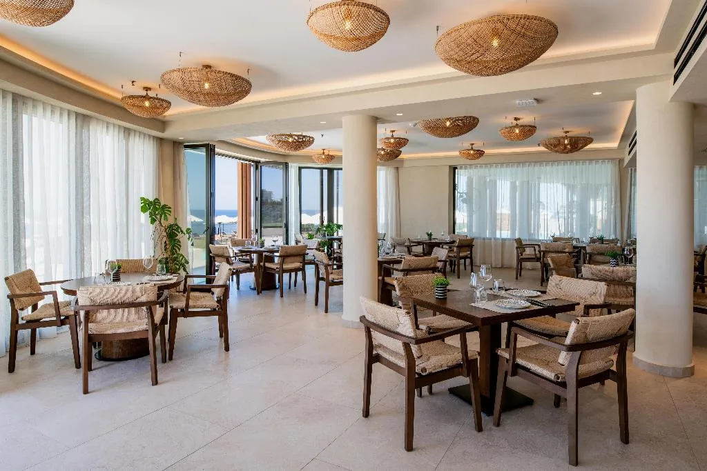 Restaurant, Aulus Chania Resort, Curio Collection by Hilton, Thessaloniki