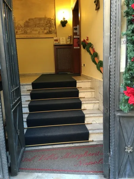 Lobby, Villa Margherita, Naples