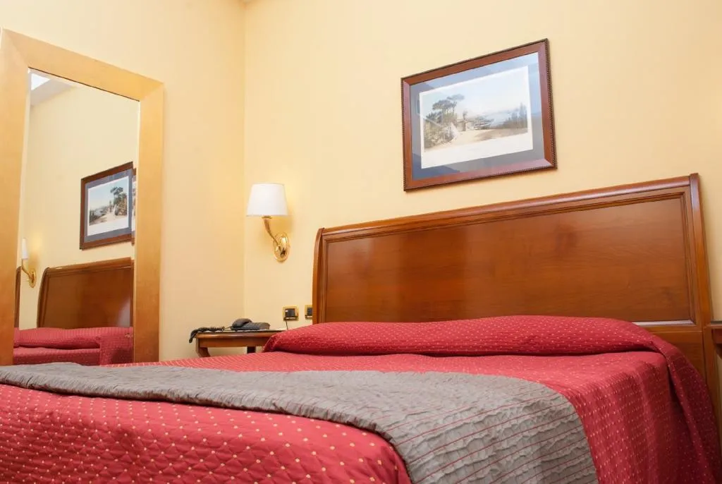 Double or Twin CLASSIC Room, Le Cheminee Business Hotel, Naples