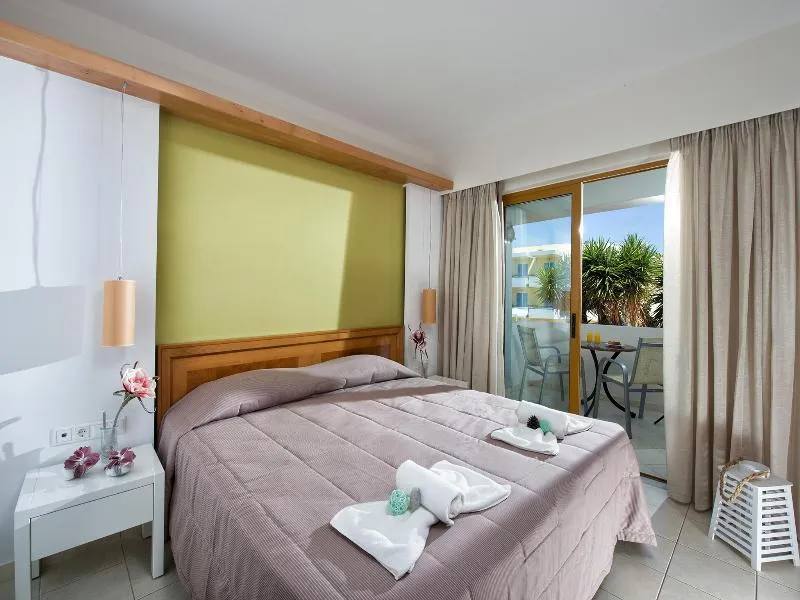 Room, Mary Hotels Apartments, Crete