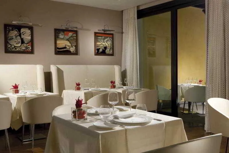 Restaurant, Relais Paradiso, Naples