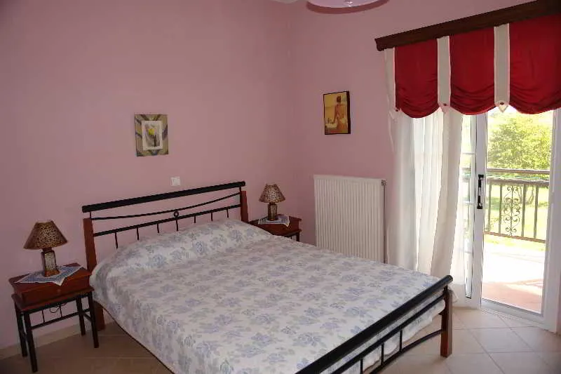STUDIO STANDARD Room, Villa Nefeli, Corfu