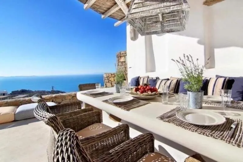 APARTMENT ONE BEDROOM ONE BATHROOM Room, White Rock Suites & Villas, Mykonos
