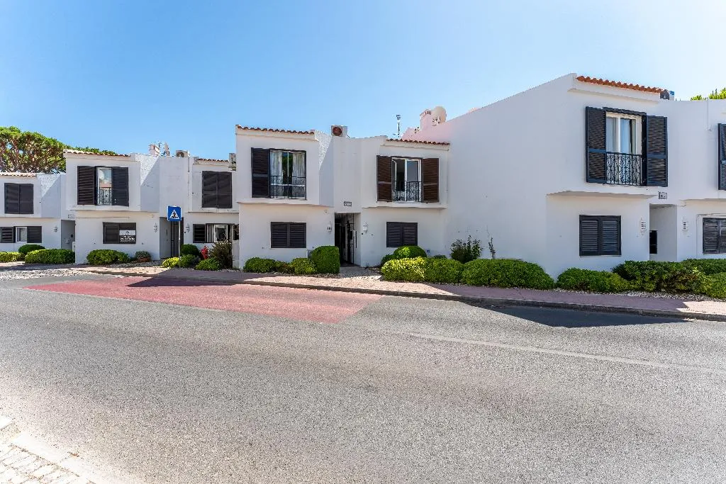APARTMENT TWO BEDROOMS Room, Vale Do Lobo Resort, Algarve