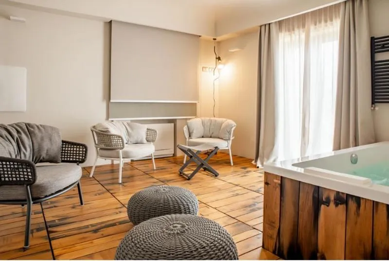 SUITE KING BED WITH JACUZZI Room, Villa Favorita Hotel & Events, Palermo