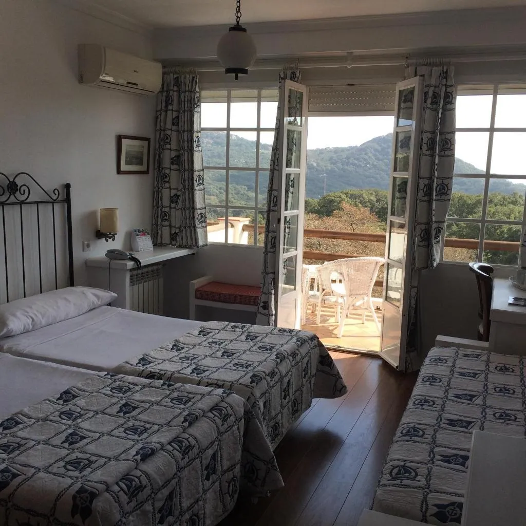 TRIPLE CAPACITY 3 Room, Meson de Sancho, Costa De La Luz