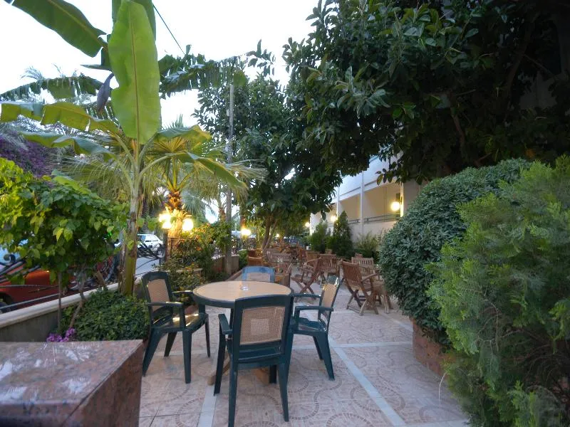Terrace, Sesin, Dalaman