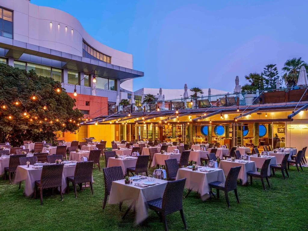 Restaurant, Swissotel Buyuk Efes Izmir, Izmir