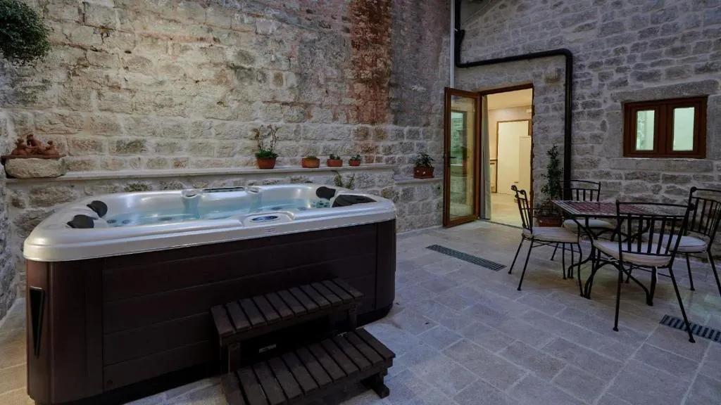 General view, Villa Kudelik - Stone Story, Catalonia