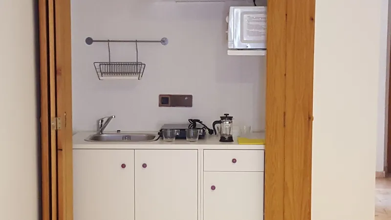 STUDIO CAPACITY 3 Room, Apartamentos Doña Lola, Seville