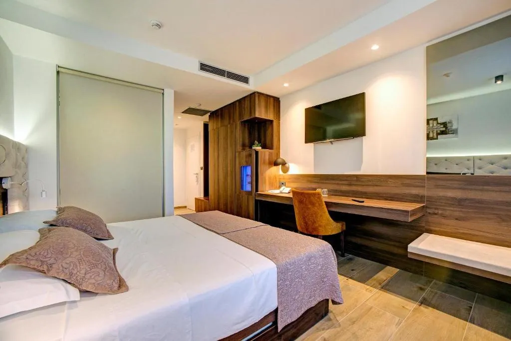 Double or Twin GARDEN VIEW Room, Hotel Scala, Split