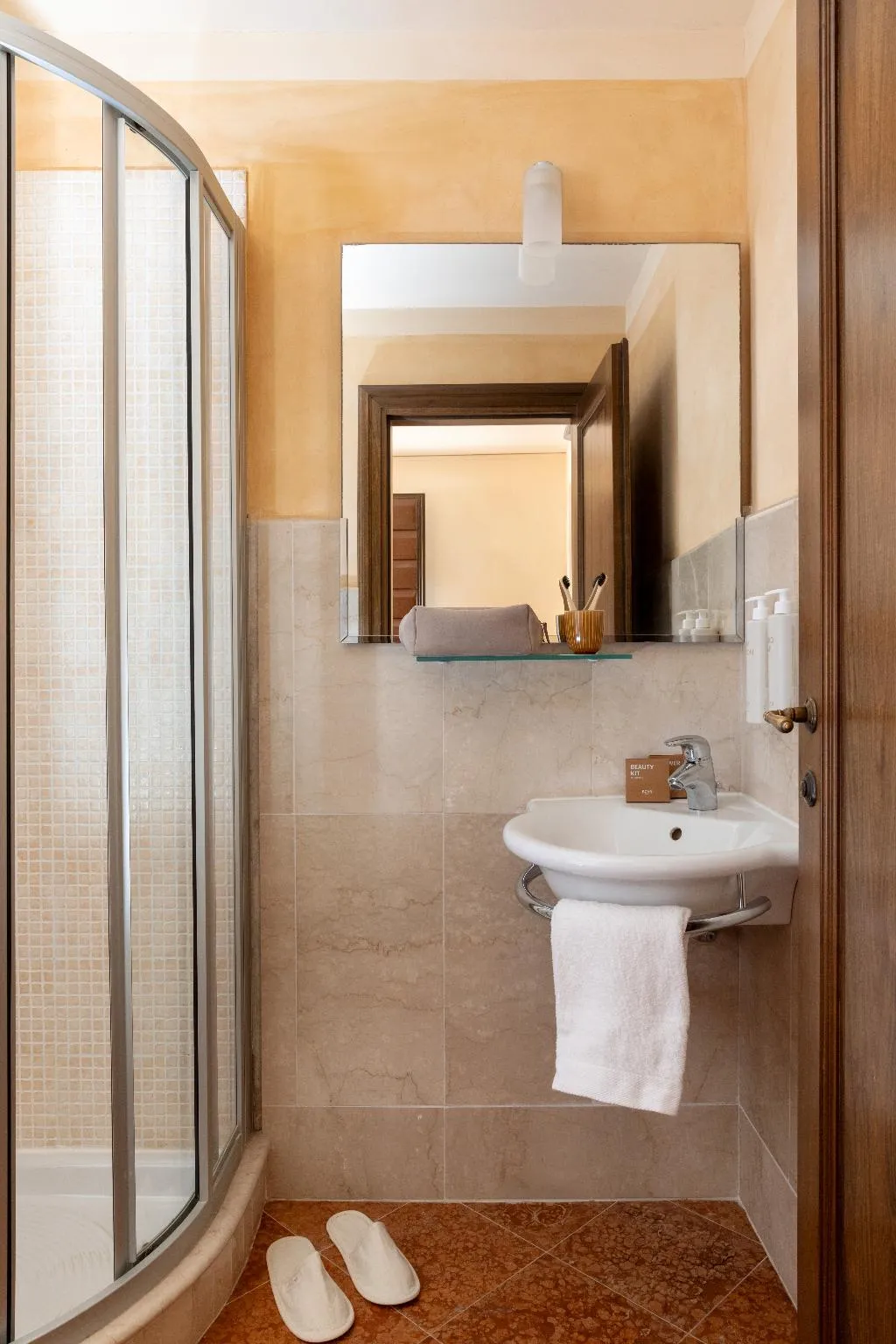 FAMILY ROOM CAPACITY 4 Room, Villa San Filippo, Florence