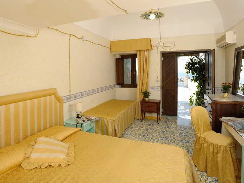 Room, Locanda Costa Diva, Naples