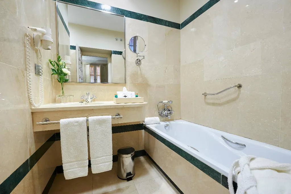 DOUBLE SINGLE USE STANDARD Room, Las Casas de El Arenal, Seville