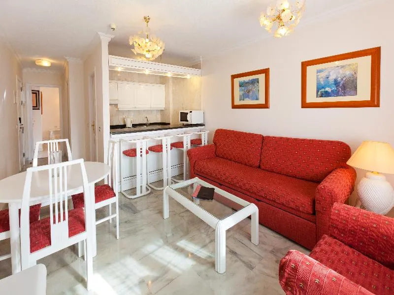 APARTMENT CAPACITY 3 ONE BEDROOM Room, Apartamentos Casablanca, Tenerife