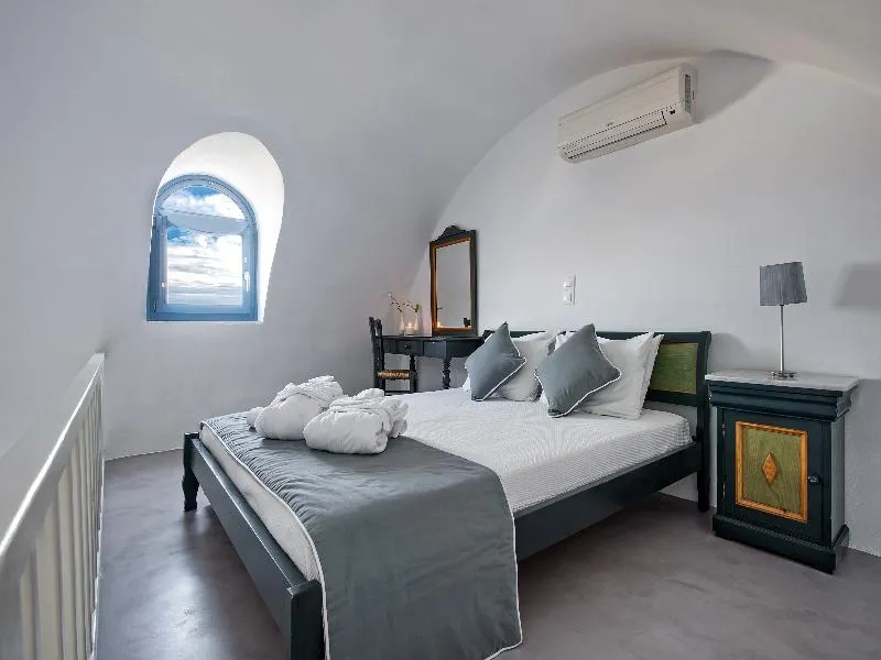 SUITE STANDARD Room, Apanemo Hotel, Santorini