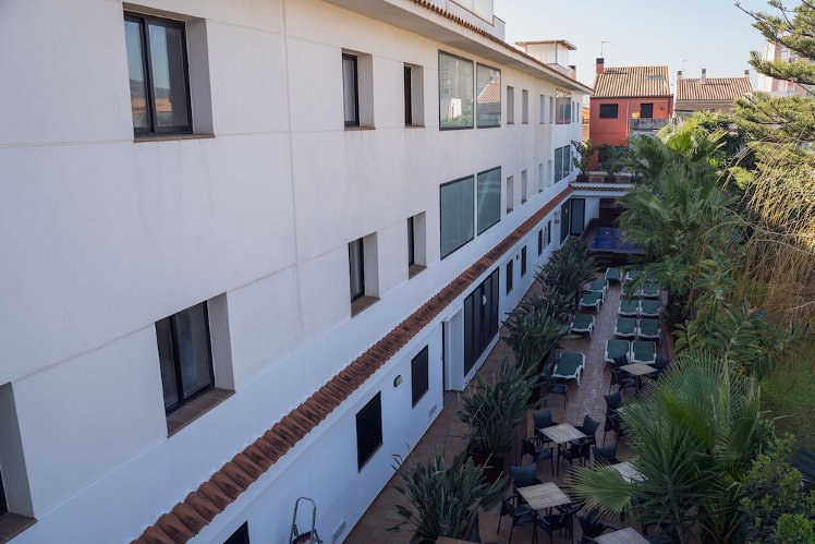 Beatrix 2000 - Caliu Apartments, Costa Brava