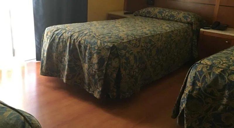TRIPLE STANDARD Room, Ducale, Venice