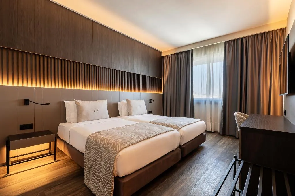 FAMILY ROOM STANDARD Room, HF Ipanema Porto, Porto