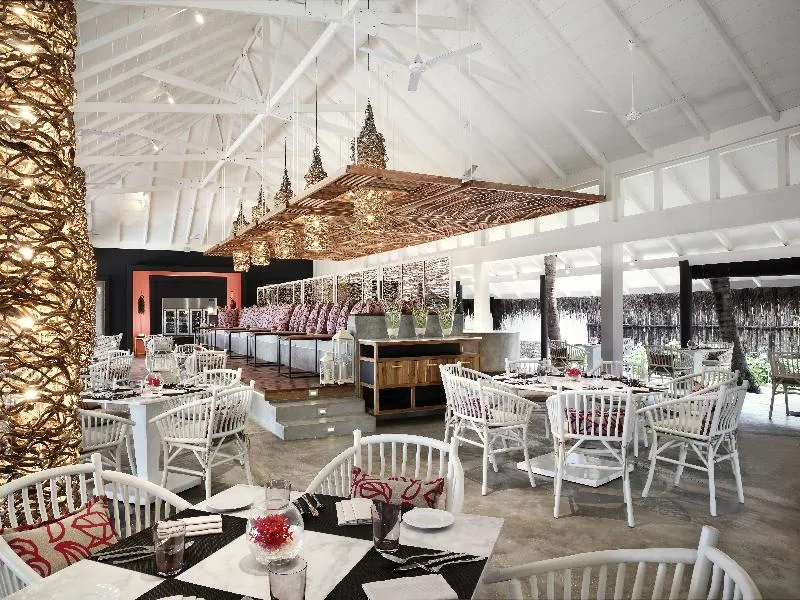 Bar, Taj Coral Reef Resort & Spa, Male