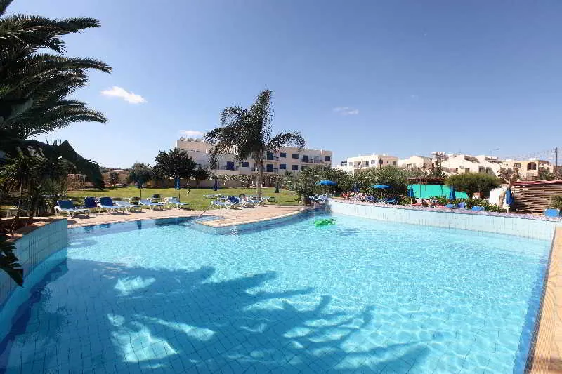 Pool, Captain Karas Holiday APTS, Cyprus