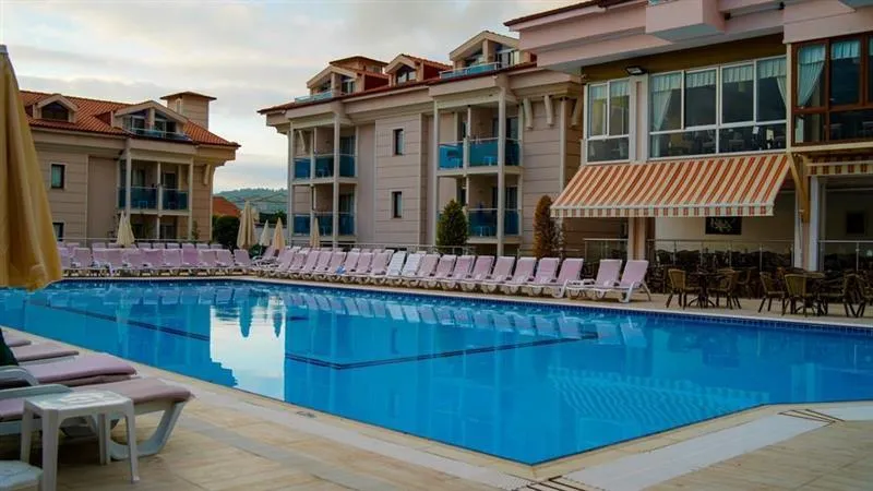 Pool, Aes Club, Dalaman