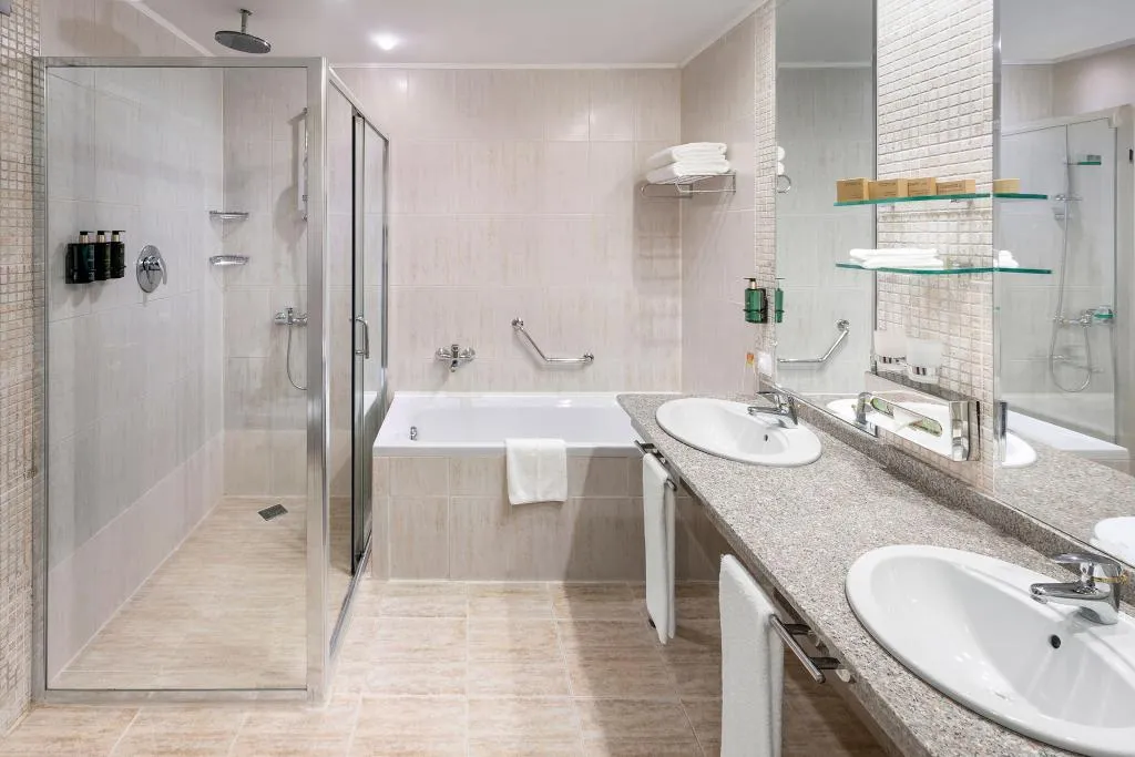 DOUBLE PREMIUM SEA VIEW Room, Melia Grand Hermitage, Varna
