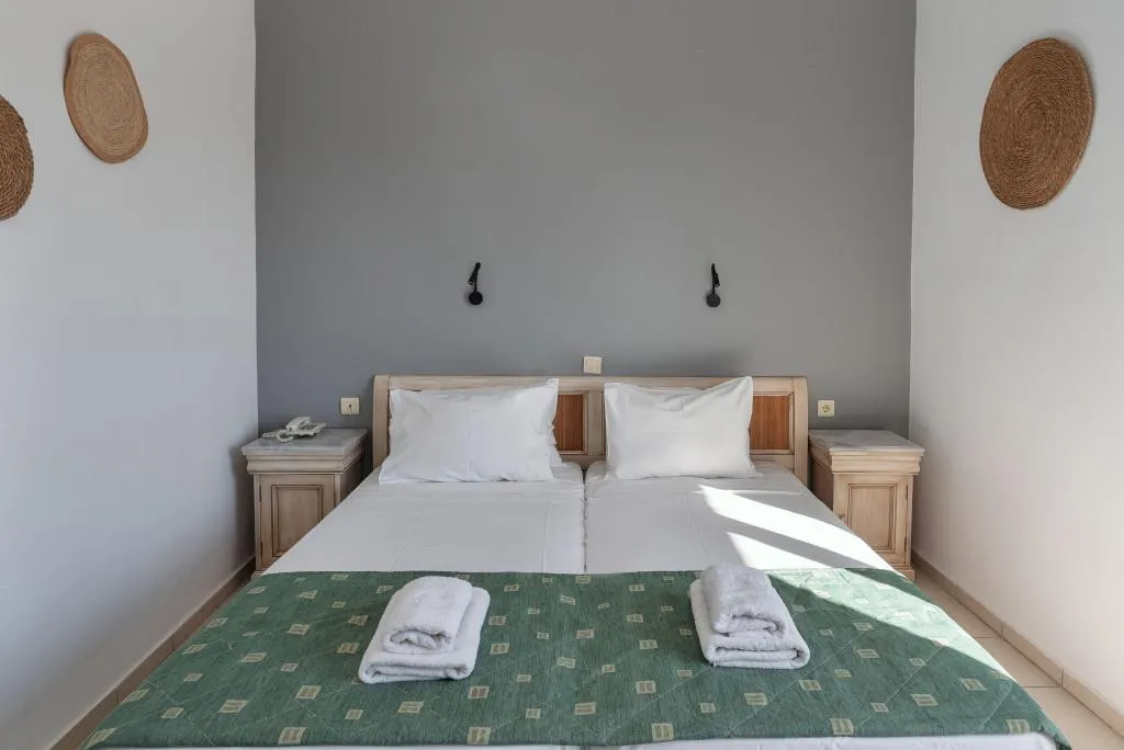 DOUBLE GARDEN VIEW Room, Naiades hotel, Crete