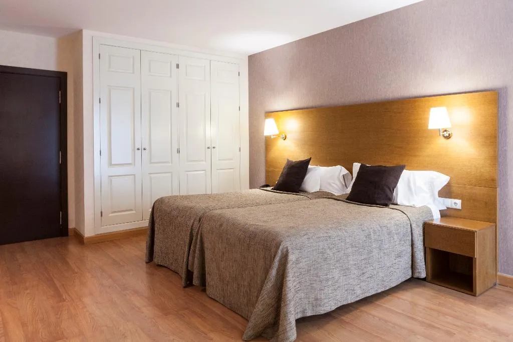 Room, Don Paco, Seville