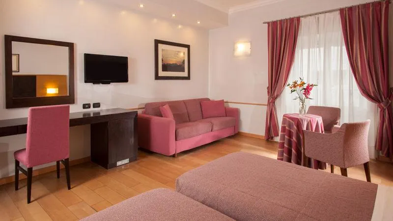 QUADRUPLE ANNEX Room, Piemonte, Rome