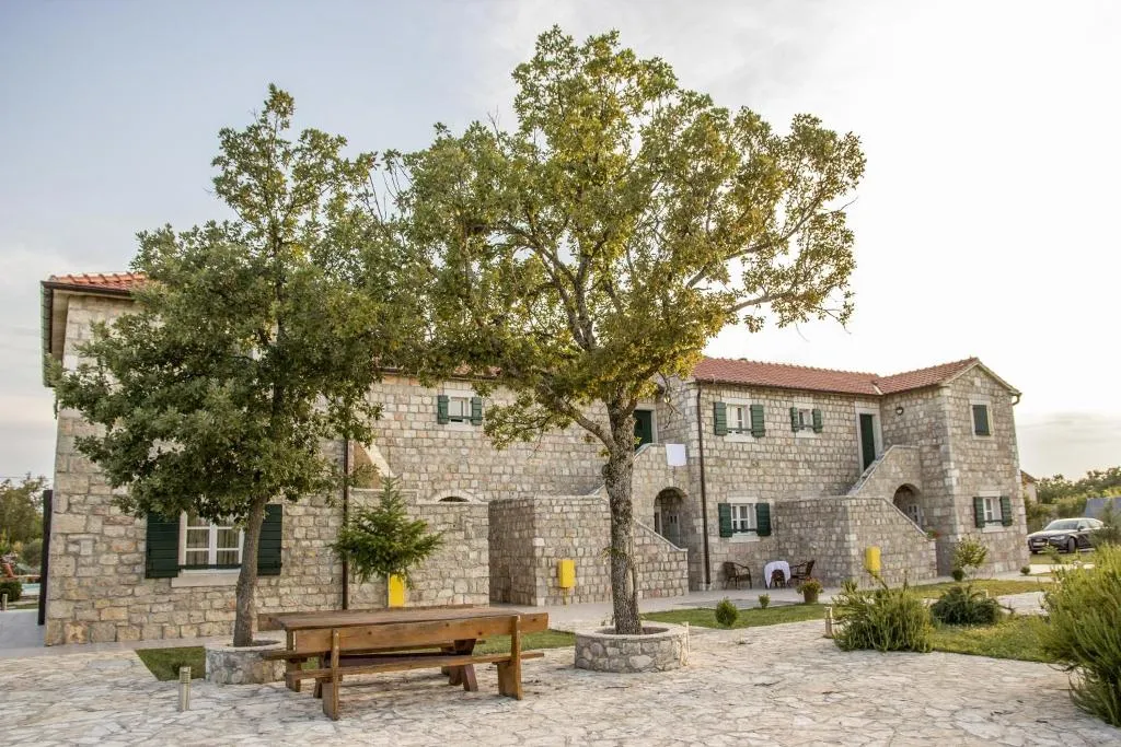 General view, Pansion Skelin, Split