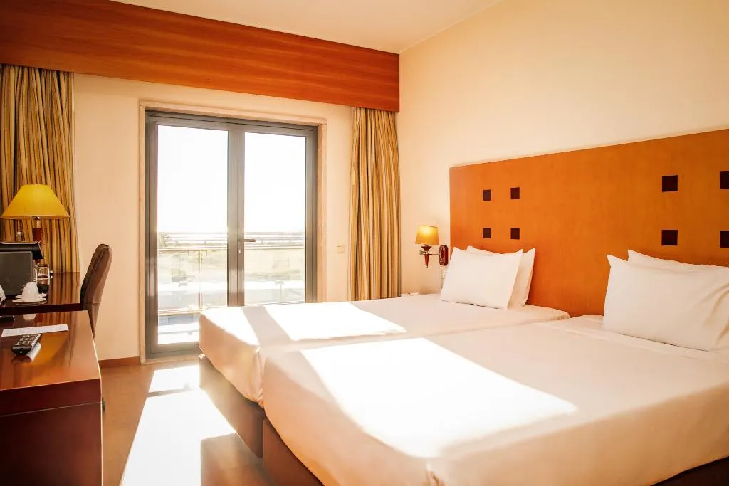 Room, VIP Executive Santa Iria Hotel, Lisbon