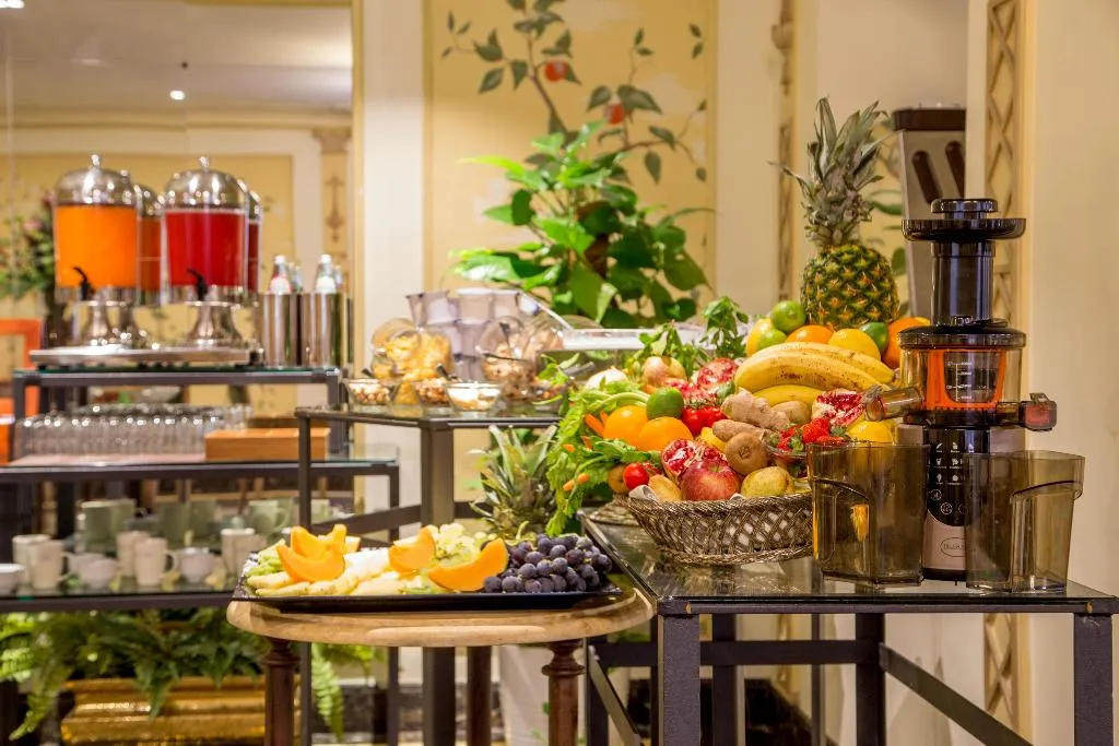 Restaurant, Donna Laura Palace, Rome