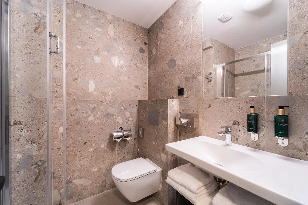 Room, EA Hotel Julis, Prague