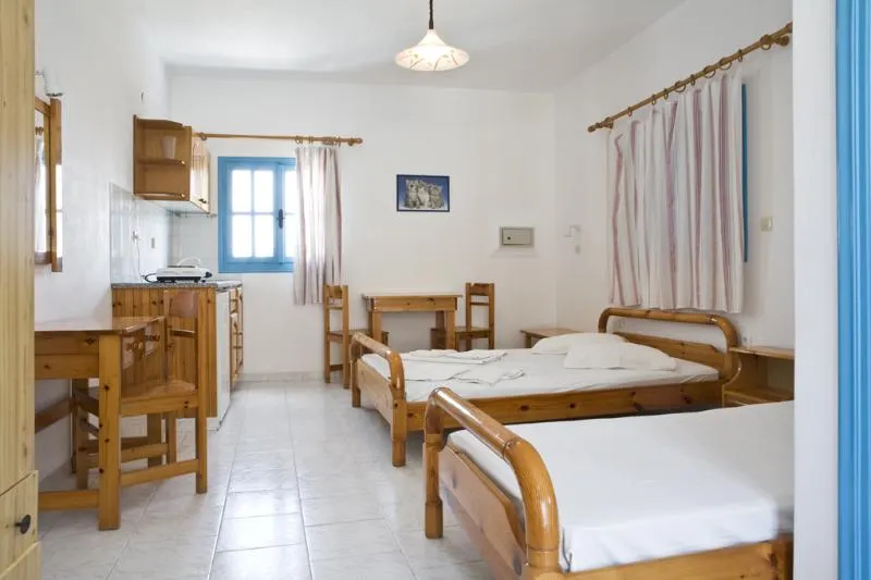DOUBLE STANDARD Room, Blue Perla Elegand Suites, Santorini