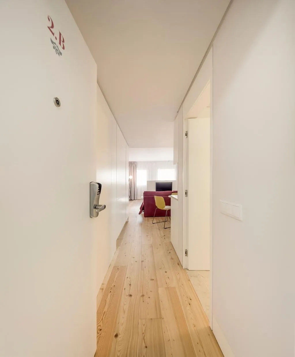 STUDIO SUPERIOR Room, Lisbon Serviced Apartments - Mouraria, Lisbon