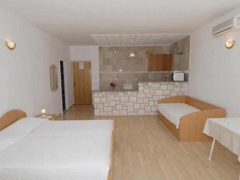 APARTMENT CAPACITY 4 Room, Marnic Apartments, Dubrovnik