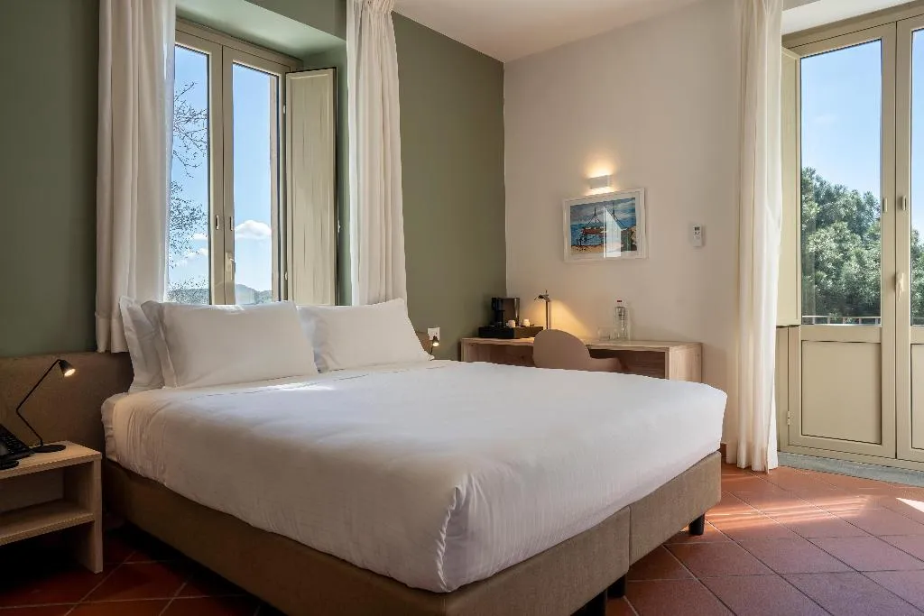 TWIN WITH BALCONY Room, Picciolo Etna Golf Resort & Spa, Curio Collection, Catania
